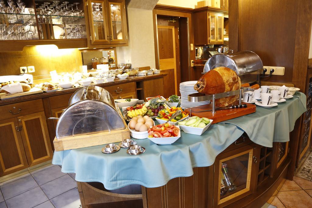 Agh Hotel Roznov pod Radhostem