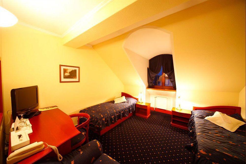 Hotel Agh Roznov pod Radhostem